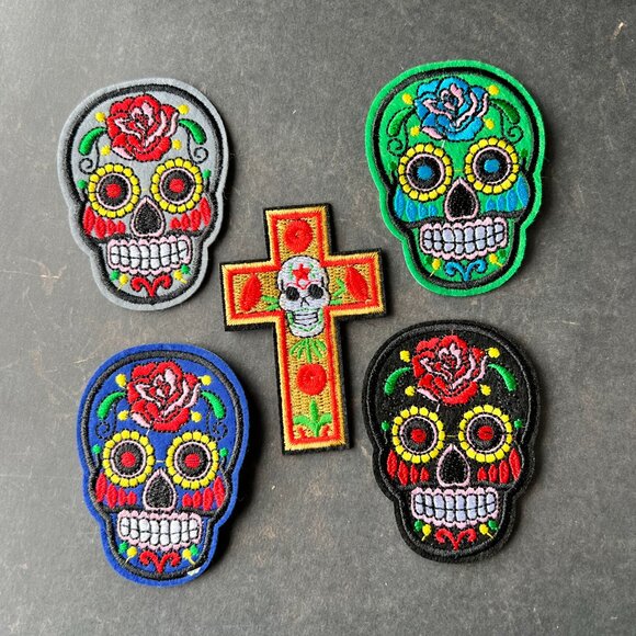 Set of 5 Large Day of the Dead Sugar Skull Iron On Patches - Picture 1 of 7